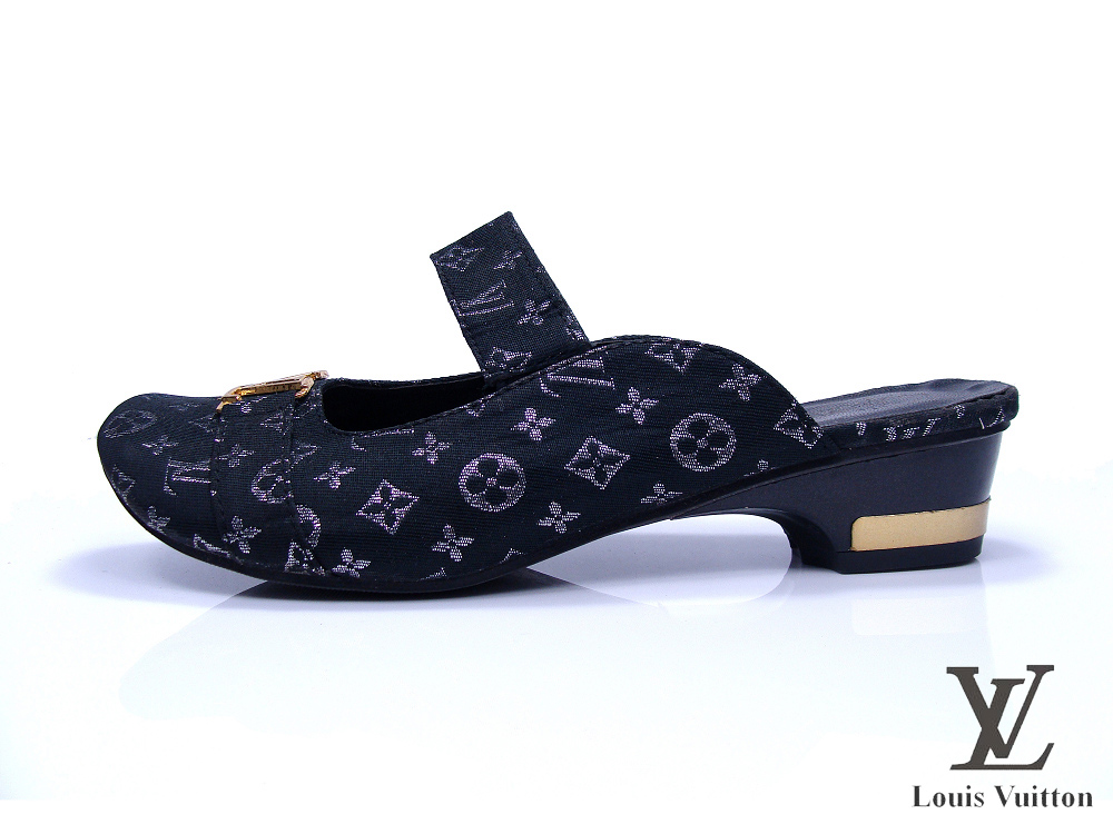 LV sandals002